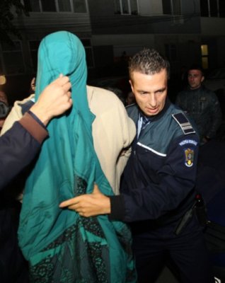 Fostul poliţist Magda, condamnat pentru tentativă de viol, şi-a omorât mama!